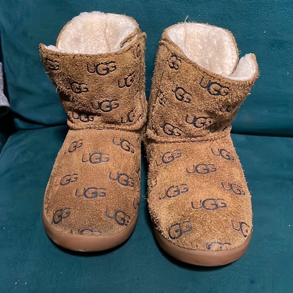 Uggs boots